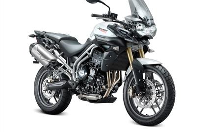 Thumbnail image for http://media.bikes.cz/Photo/img_48128O27648O116696O33O8241930OBO04507O0854O3.jpg?text=Triumph Tiger 800