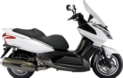 Thumbnail image for http://media.bikes.cz/Photo/img_48128O27648O117566O33O8303370OBO04507O0854O3.jpg?text=Kymco 300i Downtown
