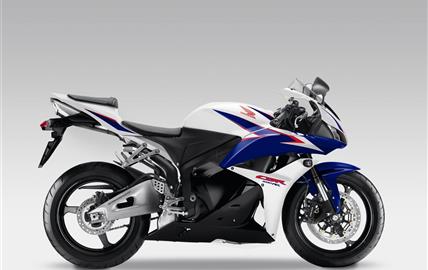 Thumbnail image for http://media.bikes.cz/Photo/img_48128O27648O118030O33O8336138OBO04507O0854O3.jpg?text=Honda CBR600RR ABS 2009