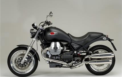 Thumbnail image for http://media.bikes.cz/Photo/img_48128O27648O119103O33O8411914OBO04507O0854O3.jpg?text=Moto Guzzi Bellagio 940