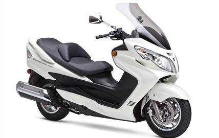 Thumbnail image for http://media.bikes.cz/Photo/img_48128O27648O125599O33O8870666OBO04507O0854O3.jpg?text=Suzuki AN400 Burgman 2003-