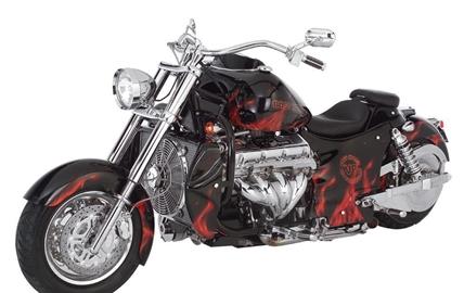 Thumbnail image for http://media.bikes.cz/Photo/img_48128O27648O132820O33O9380618OBO04507O0854O3.jpg?text=BOSS HOSS BHC-3 ZZ4 2003-