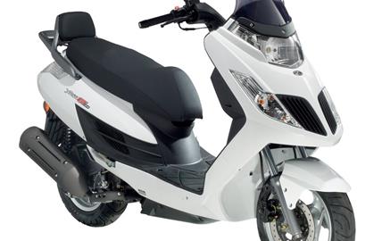 Thumbnail image for http://media.bikes.cz/Photo/img_48128O27648O132994O33O9392906OBO04507O0854O3.jpg?text=Kymco Yager GT 50