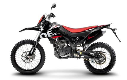Thumbnail image for http://media.bikes.cz/Photo/img_48128O27648O134531O33O9501450OBO04507O0854O3.jpg?text=Derbi Senda DRD 125 R 4T