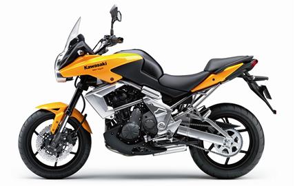 Thumbnail image for http://media.bikes.cz/Photo/img_48128O27648O137837O33O9734922OBO04507O0854O3.jpg?text=Kawasaki KLE 650 Versys