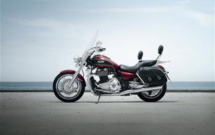 Thumbnail image for http://media.bikes.cz/Photo/img_48128O27648O142477O33O10062602OBO04507O0854O3.jpg?text=Triumph Thunderbird Sport 1997-