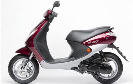 Thumbnail image for http://media.bikes.cz/Photo/img_48128O27648O144188O33O10183434OBO04507O0854O3.jpg?text=Peugeot Vivacity 50 Compact
