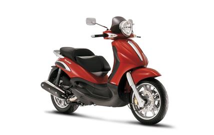 Thumbnail image for http://media.bikes.cz/Photo/img_48128O27648O144420O33O10199818OBO04507O0854O3.jpg?text=Piaggio Beverly 500
