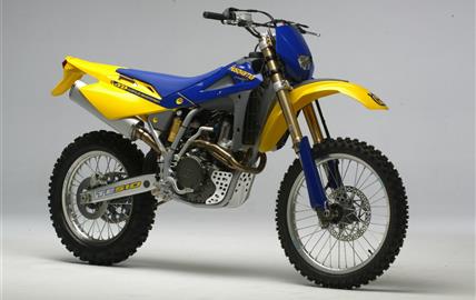 Thumbnail image for http://media.bikes.cz/Photo/img_48128O27648O145319O33O10263306OBO04507O0854O3.jpg?text=Husqvarna TE510 2005
