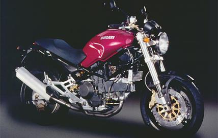 Thumbnail image for http://media.bikes.cz/Photo/img_48128O27648O18270O33O1291018OBO04507O0854O3.jpg?text=Ducati M 900/Dark/City D./City M.