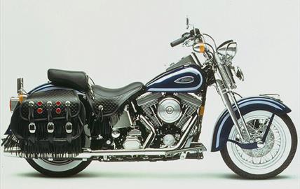 Thumbnail image for http://media.bikes.cz/Photo/img_48128O27648O18734O33O1323786OBO04507O0854O3.jpg?text=Harley-Davidson Heritage Springer