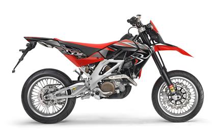 Thumbnail image for http://media.bikes.cz/Photo/img_48128O27648O3625O33O256778OBO04507O0854O3.jpg?text=Aprilia SXV 550 Supermoto