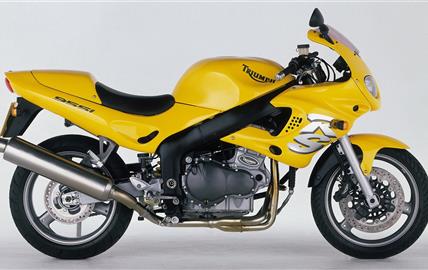 Thumbnail image for http://media.bikes.cz/Photo/img_48128O27648O37932O33O2679562OBO04507O0854O3.jpg?text=Triumph Sprint RS
