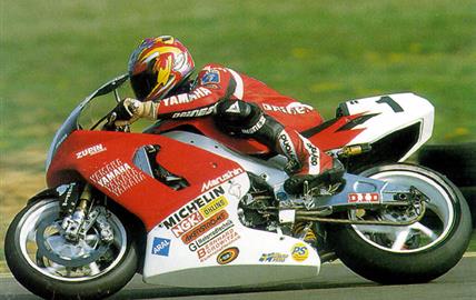 Thumbnail image for http://media.bikes.cz/Photo/img_48128O27648O52780O33O3728138OBO04507O0854O3.jpg?text=Yamaha YZF 750 SP