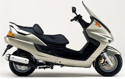 Thumbnail image for http://media.bikes.cz/Photo/img_48128O27648O59566O33O4207370OBO04507O0854O3.jpg?text=Yamaha YP 250 DX