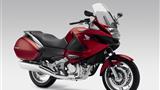 Thumbnail image for http://media.bikes.cz/Photo/img_48128O27648O16791O33O1186570OBO04507O0854O3.jpg?text=Honda Deauville