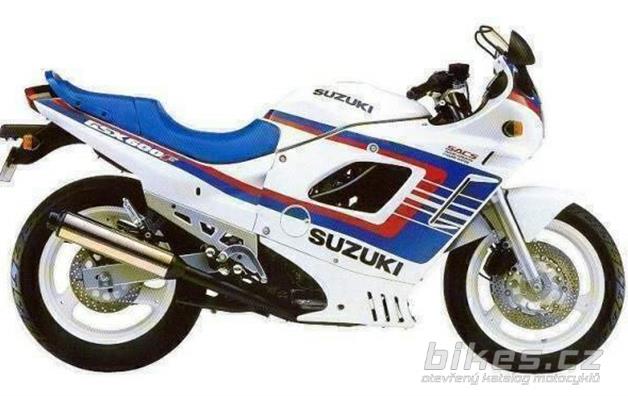 Suzuki GSX 600F