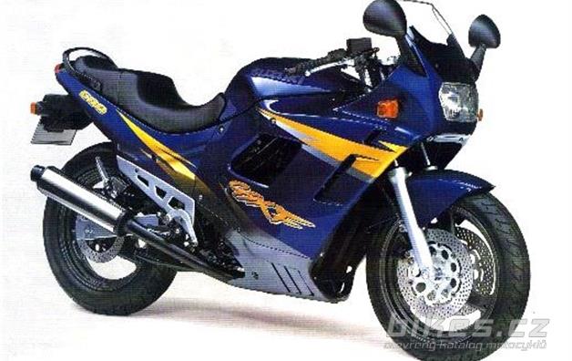 Suzuki GSX 600F