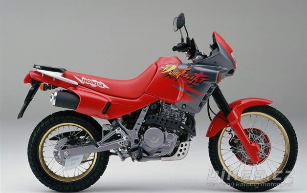 Honda NX 650 DOMINATOR