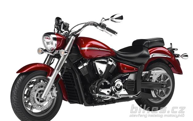 Yamaha XVS 1300A Midnight Star