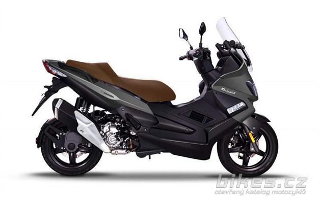 Malaguti Madison 300 Anniversary Edition