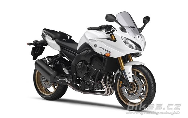 Yamaha Fazer 8