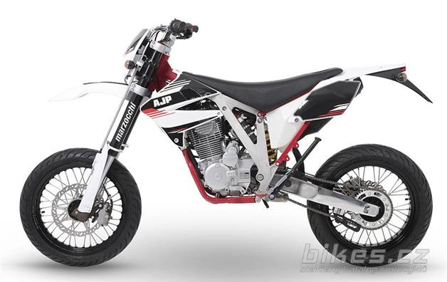 AJP PR4 Supermoto Pro 240