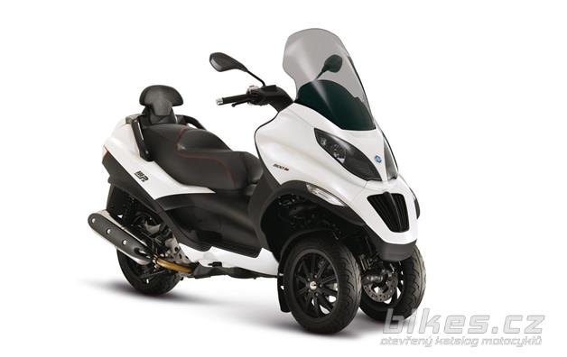 Piaggio MP3 500