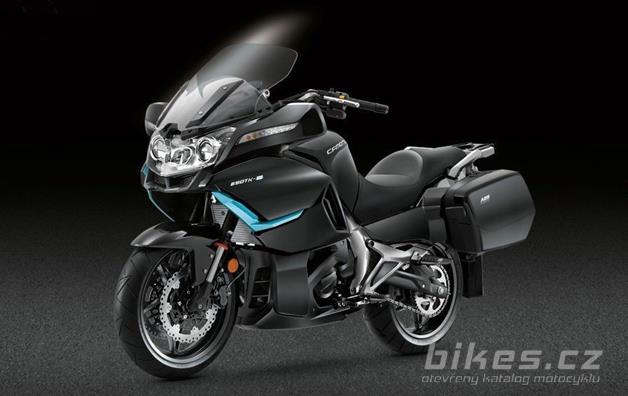 CFMOTO 650TR-G