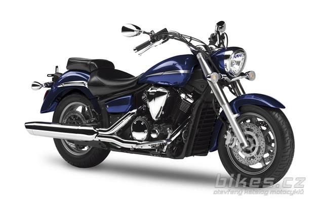 Yamaha XVS 1300 A Midnight Star