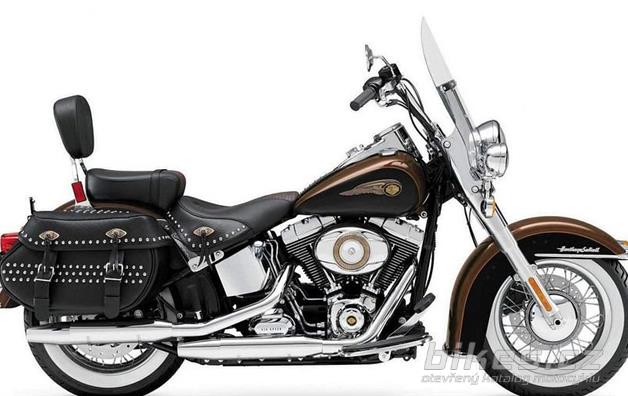 Harley-Davidson FLSTCI Heritage Softail Classic