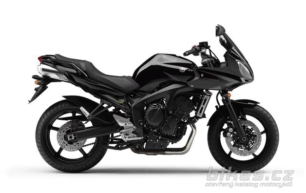 Yamaha FZ6 Fazer S2