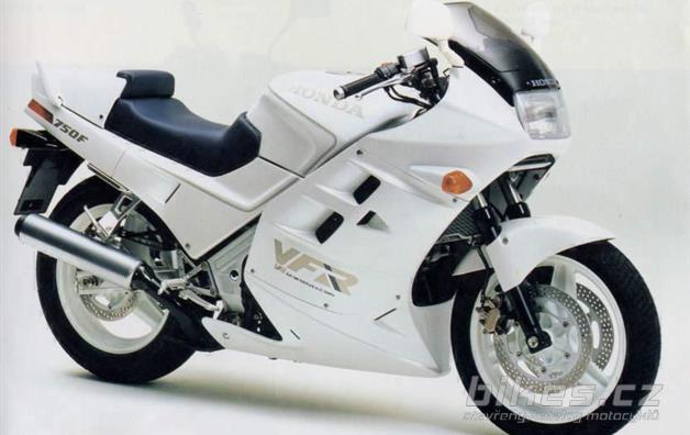 Honda VFR 750 F