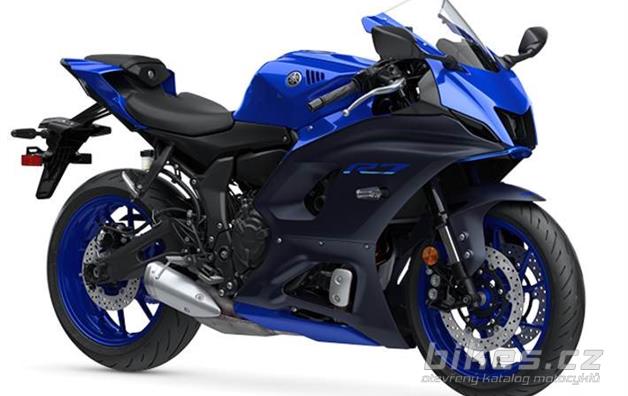 Yamaha R7