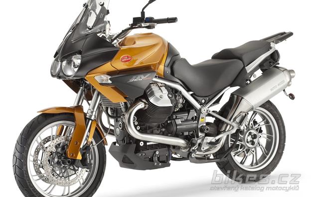 Moto Guzzi Stelvio 1200