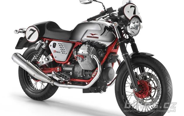 Moto Guzzi V7 Racer