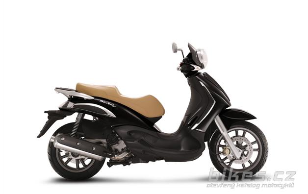Piaggio BV Tourer 500
