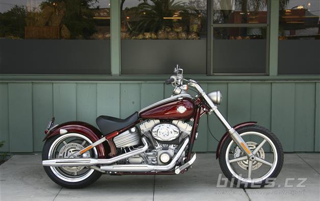 Harley-Davidson FXCW Softail Rocker