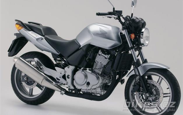Honda CBF 500
