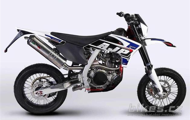 AJP SPR 250 Supermoto