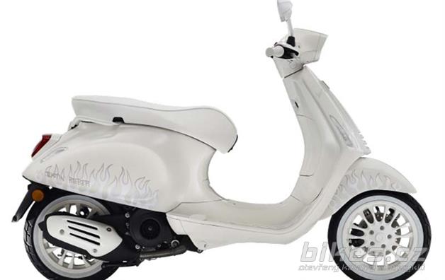 Vespa 50 Justin Bieber