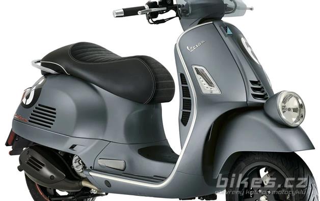 Vespa Sei Giorni 300 II