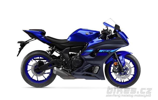 Yamaha R7