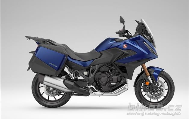 Honda NT1100 DCT Electronic Suspension