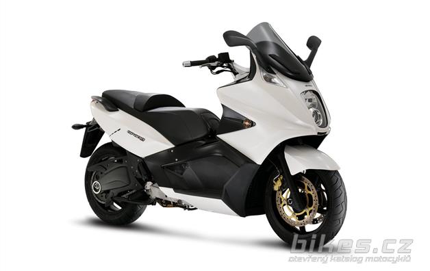 Gilera GP 800