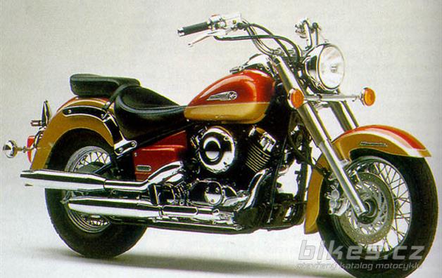 Yamaha XVS 650 A DRAG STAR CLASSIC