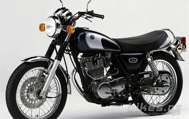 Yamaha SR 400