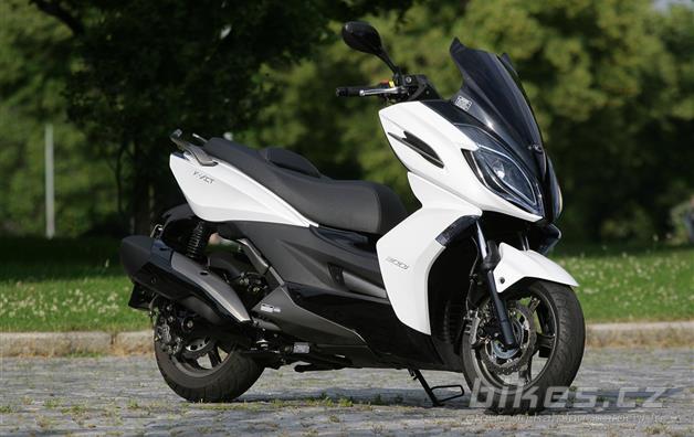 Kymco K-XCT 300i