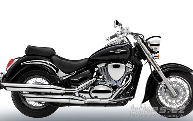 Suzuki Intruder C 800