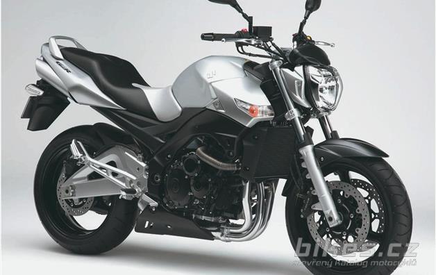 Suzuki GSR750 ABS